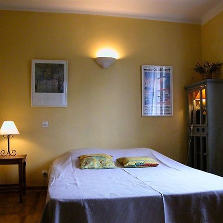 Chambres D'Hotes Saint Veredeme Pujaut Dış mekan fotoğraf
