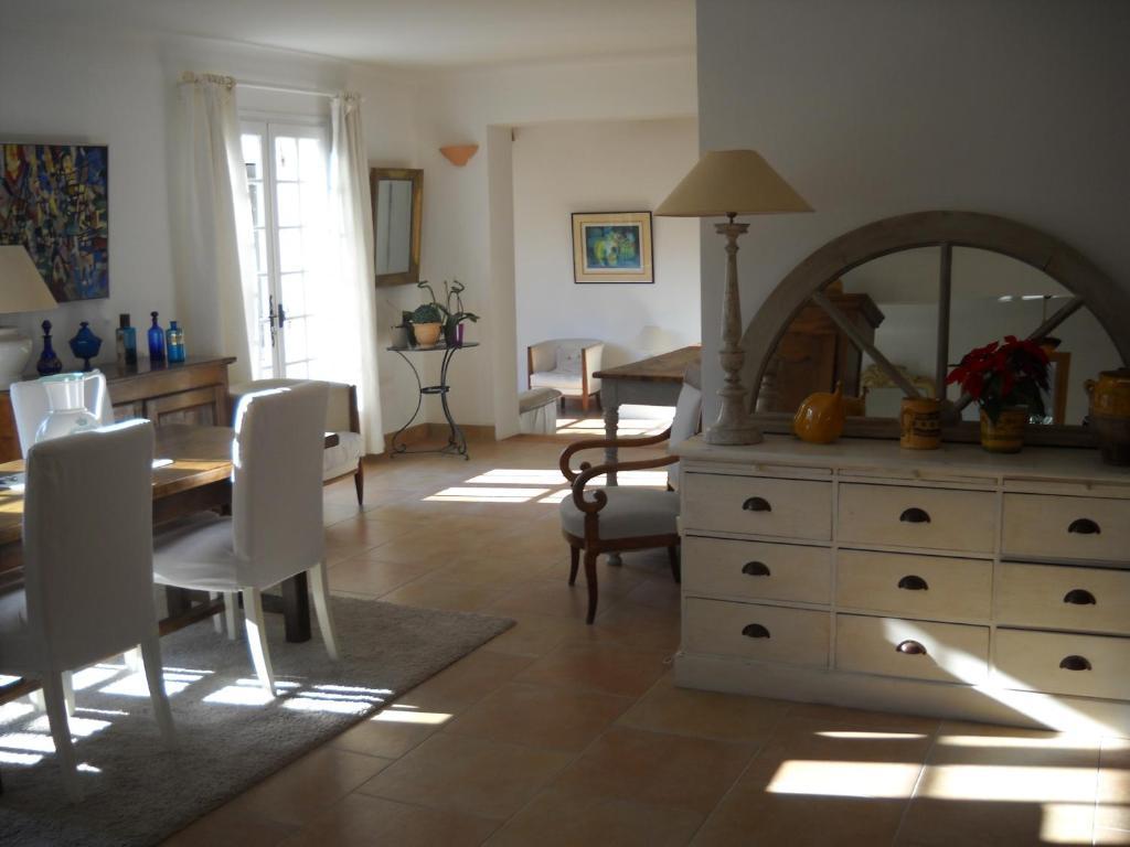 Chambres D'Hotes Saint Veredeme Pujaut Dış mekan fotoğraf